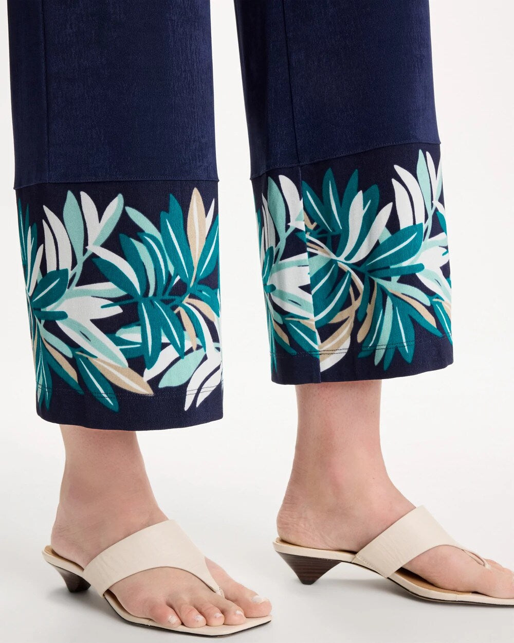 Chico's Travelers™ Palm Border Crop Pant