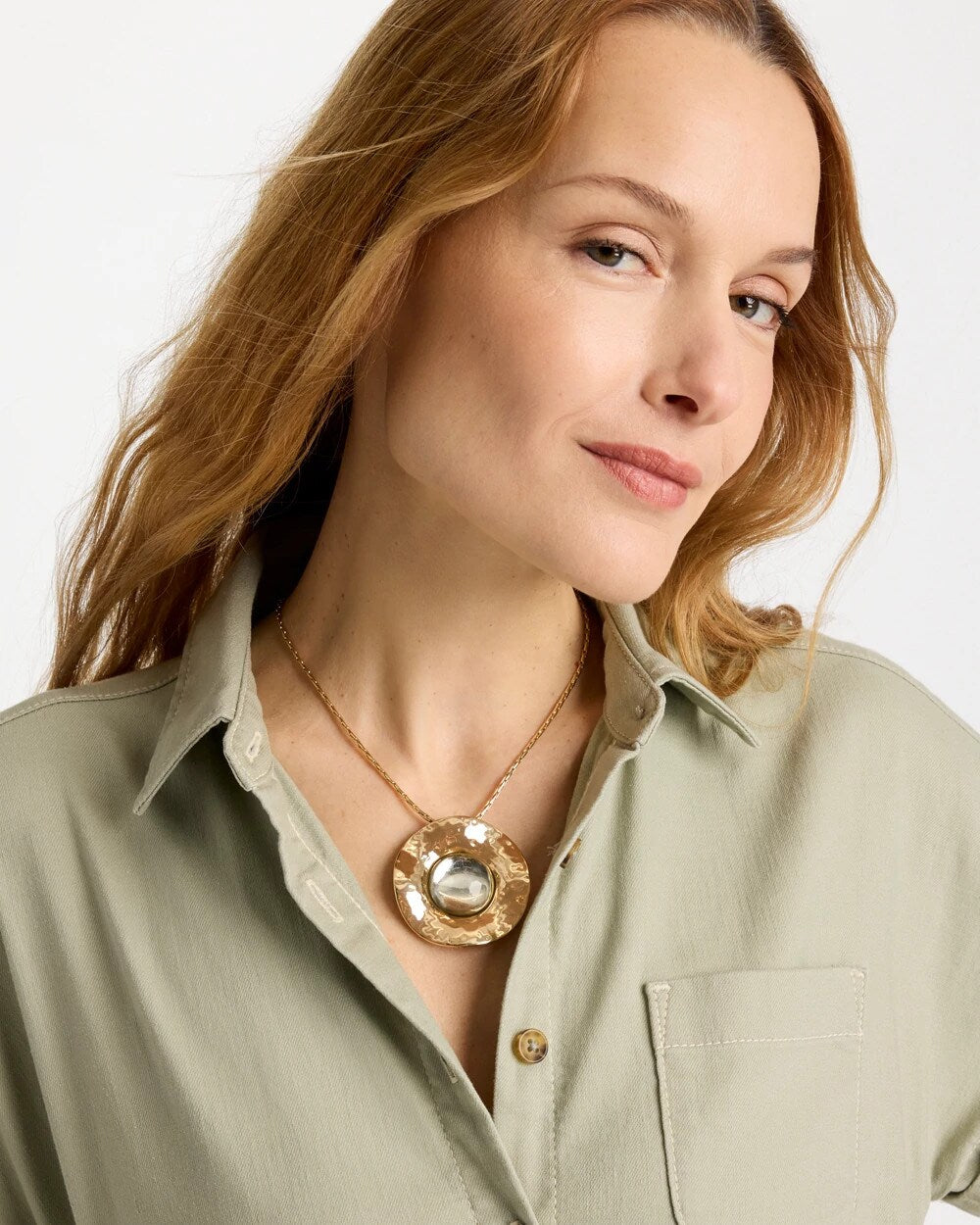 Chico's Green Gold Short Pendant Necklace