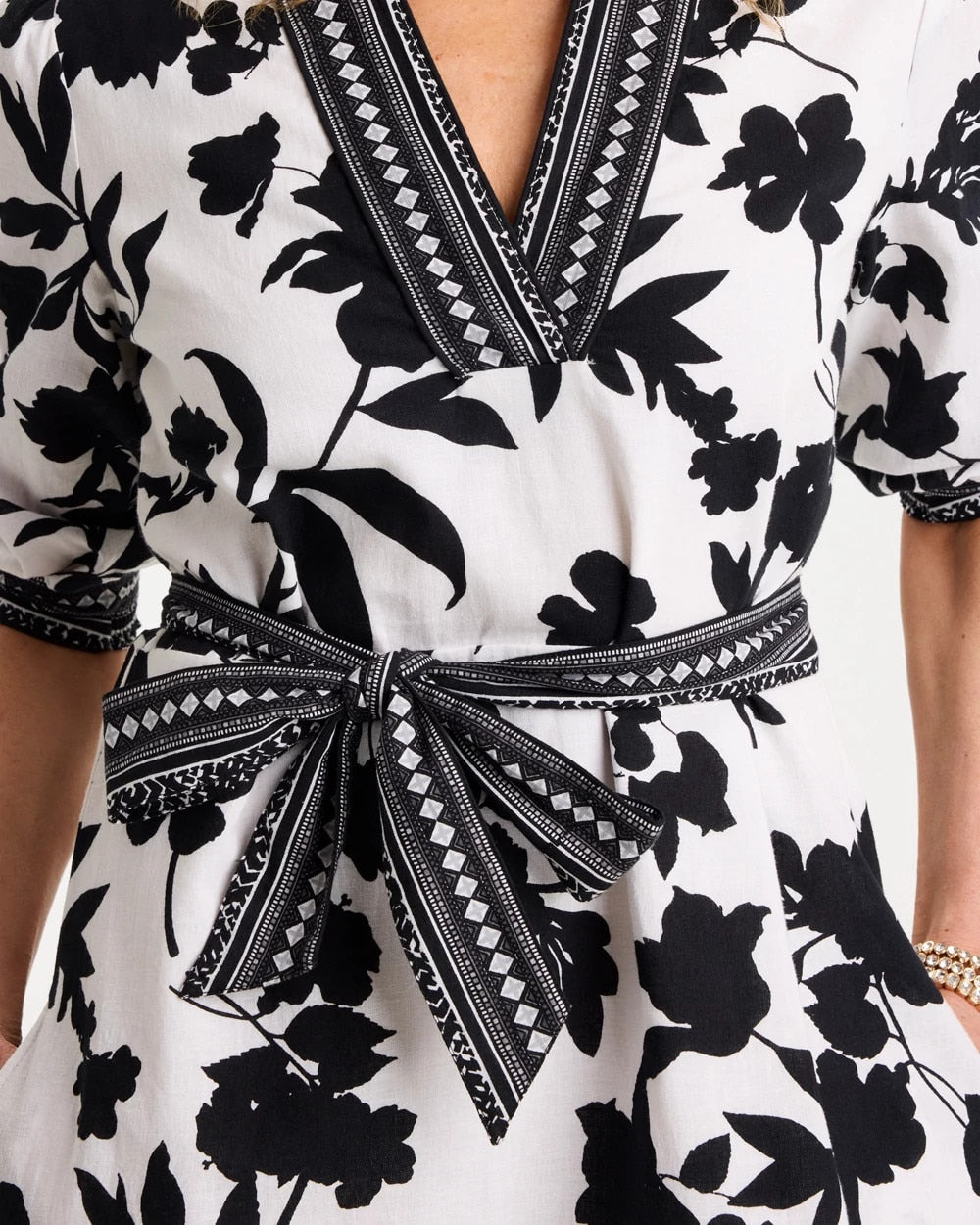 Chico's Floral Cotton-Linen Belted Dress