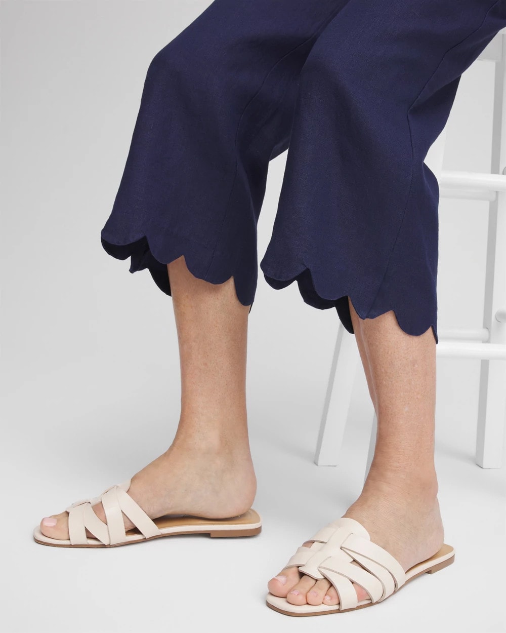 Chico's Linen Scallop Hem Crop Pants