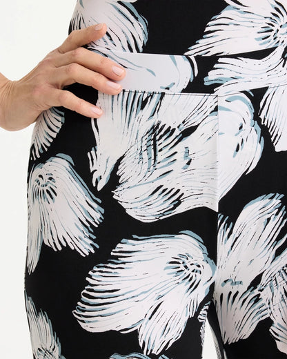 Chico's Travelers™ Knit Abstract Floral Cropped Pants