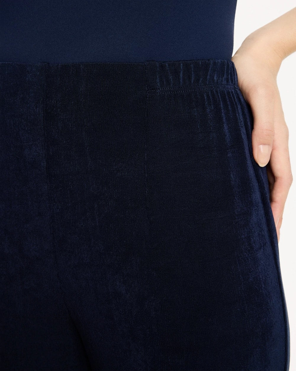 Chico's Travelers™ No Tummy Cropped Pants