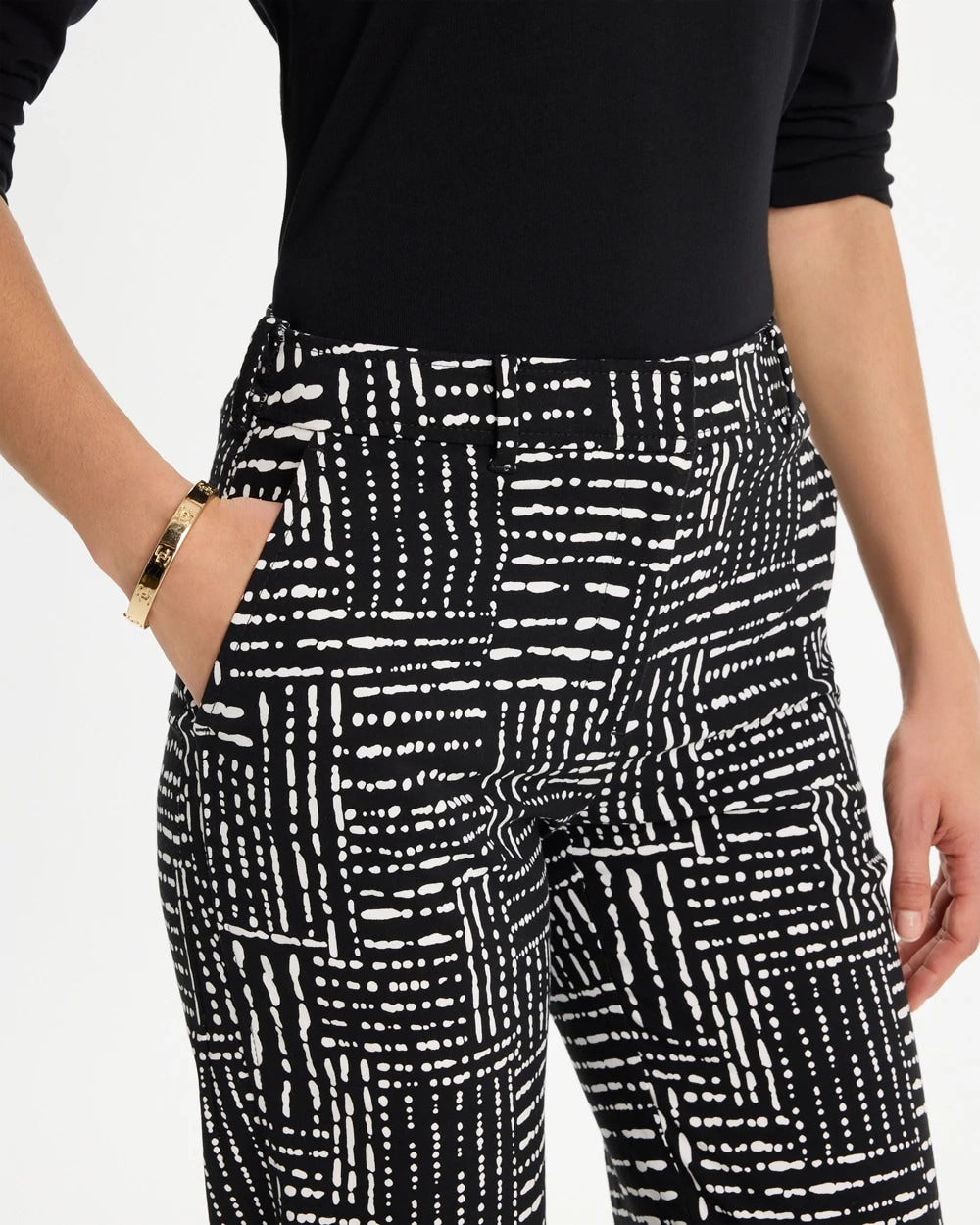 Chico's Emme Fly Front Straight Printed Crop Pants