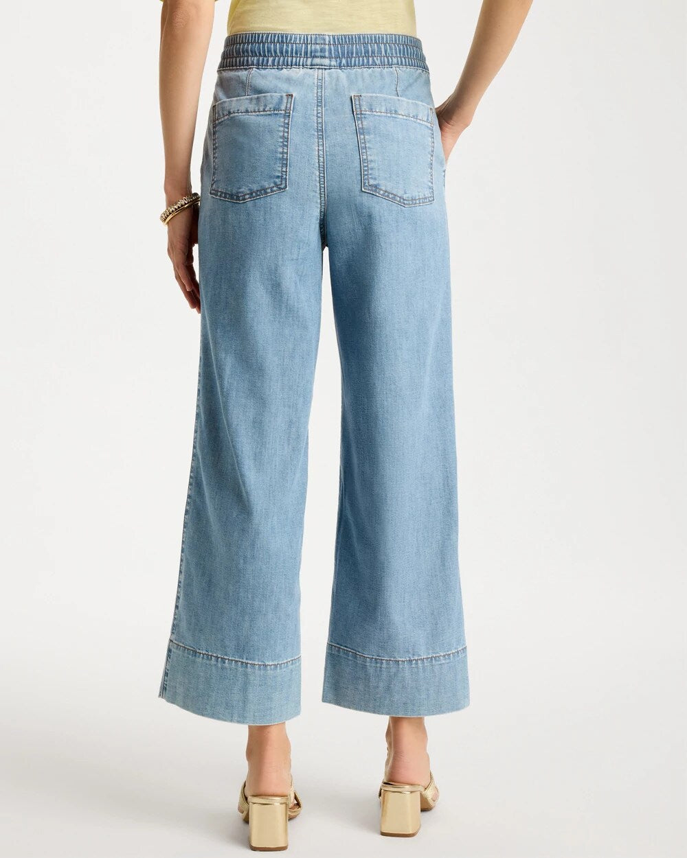 Chico's Lightweight Wide-Leg Crop Jeans