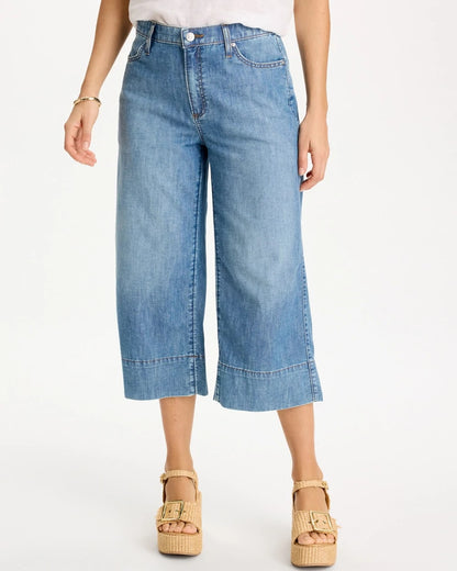 Chico's Lightweight Wide-Leg Capri Jeans