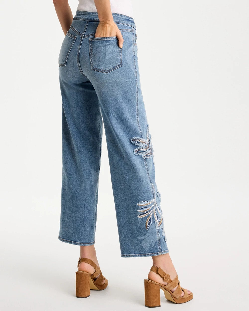 Chico's Tropical Embroidery Pull-On Wide Crop Jean
