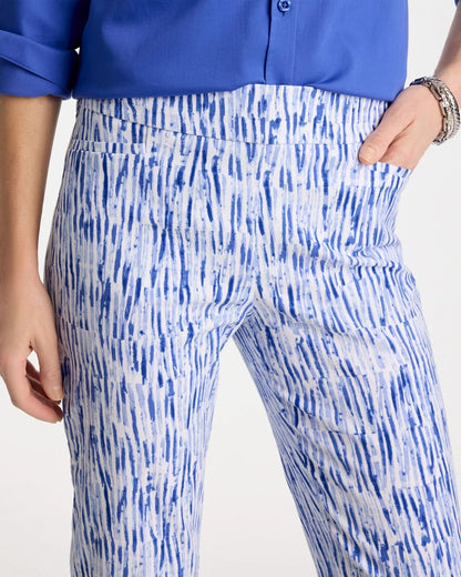 Chico's Brigitte™ Slim Infinite Lines Capri Pants
