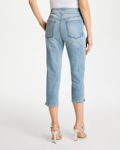 Chico's Pull-On Capri Jeans