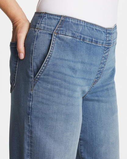 Chico's Pull-On Boyfriend Cropped Jeans