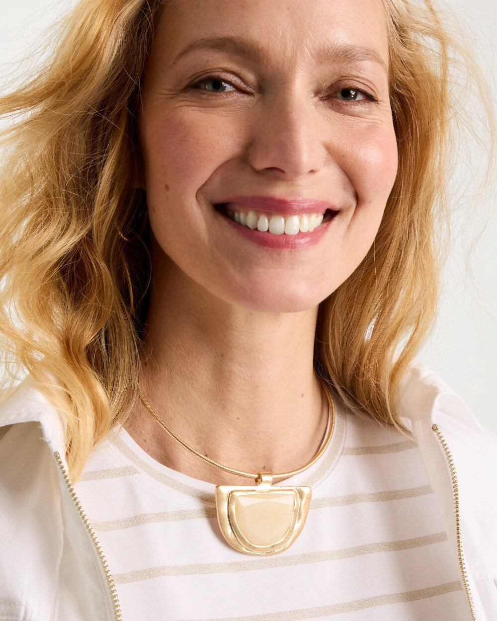 Chico's White Enamel Collar Necklace