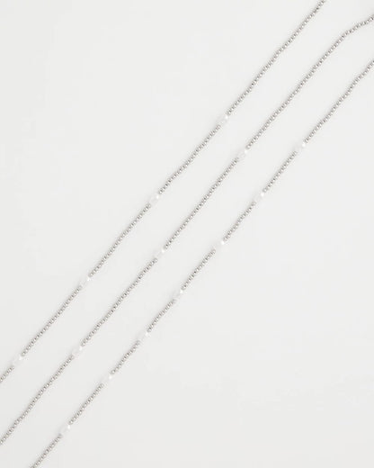 Chico's Pearlescent Bead Ball Short Necklace
