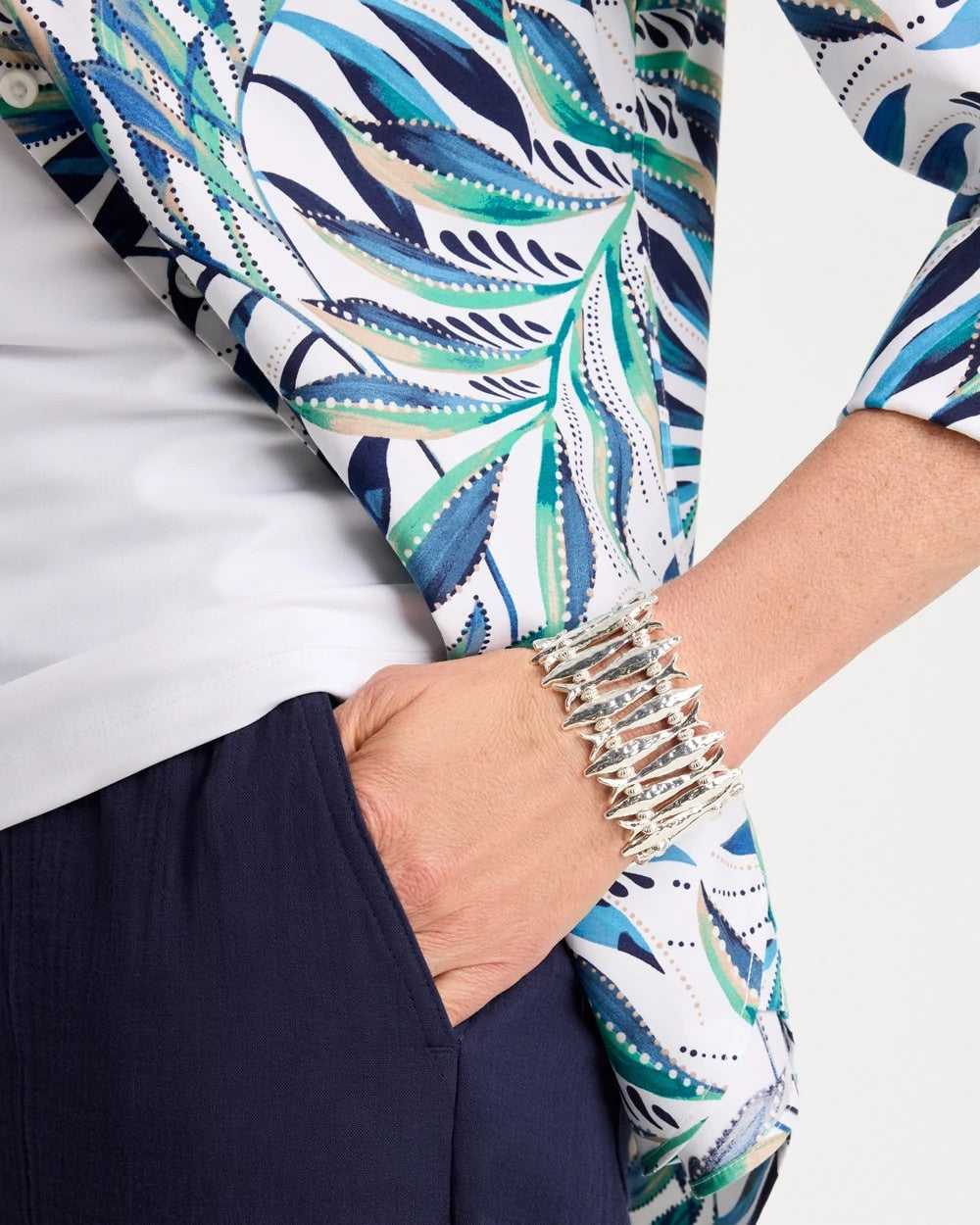 Chico's Silvertone Fish Stretch Bracelet