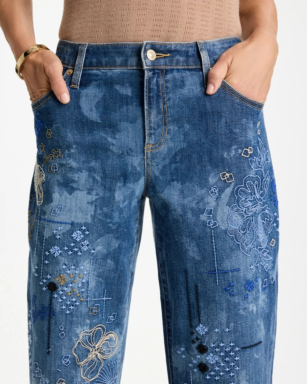 Chico's Relaxed Embroidered Boyfriend Jean
