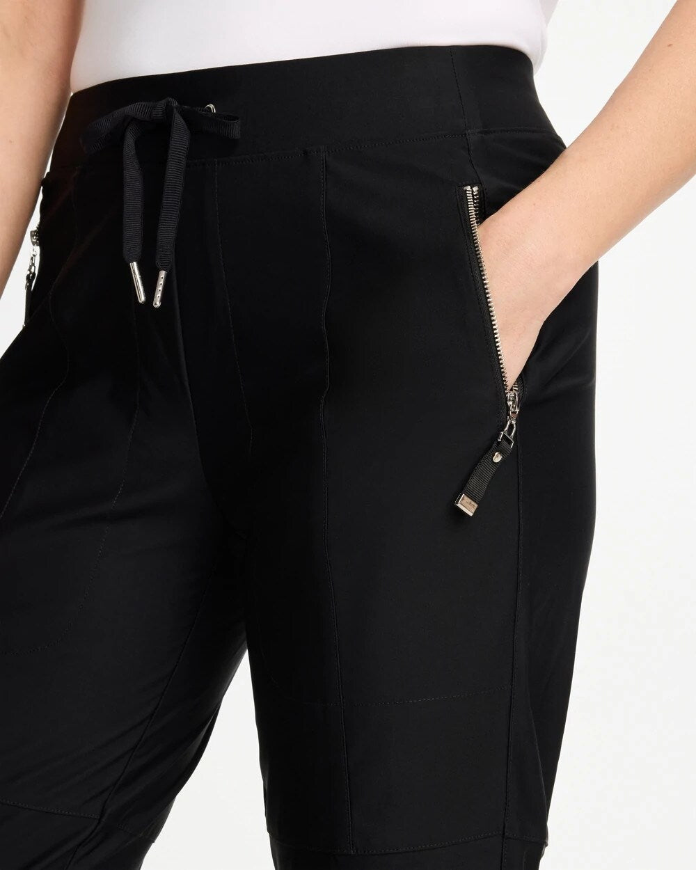Chico's Zenergy® Seam Detail Stretch Pants
